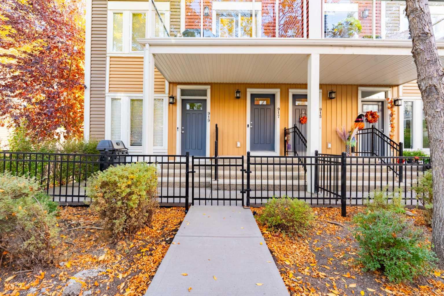 917 Auburn Bay Square SE