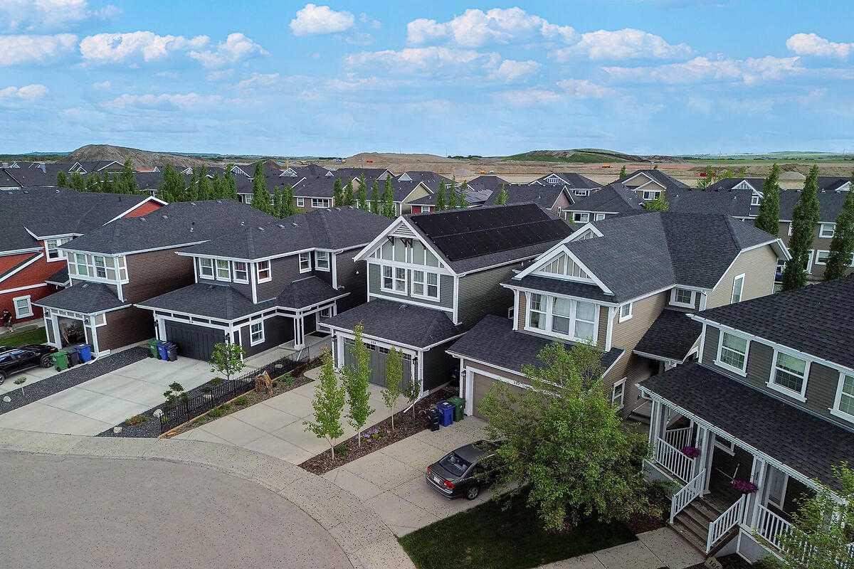114 River Heights Green