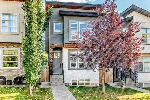 Photo of 2234 28 Street SW, Calgary, AB T3E 2H6 (MLS # A2260146)