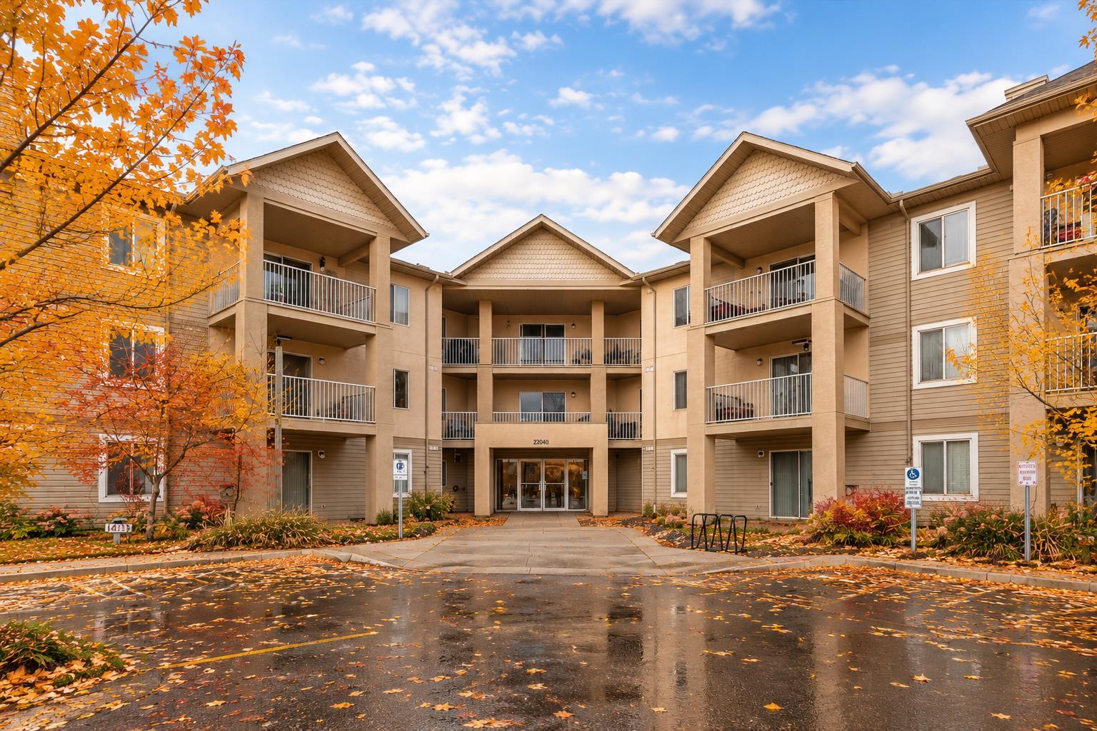 2000 Citadel Meadow Point NW 206