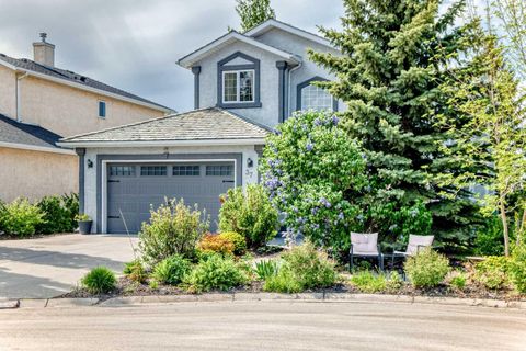 Tiny photo for 37 LAKESIDE GREENS Close, Chestermere, AB T1X 1C2 (MLS # A2314787)