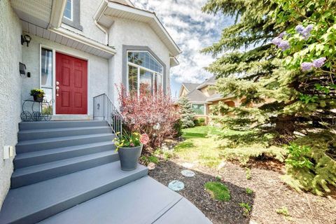 Tiny photo for 37 LAKESIDE GREENS Close, Chestermere, AB T1X 1C2 (MLS # A2314787)