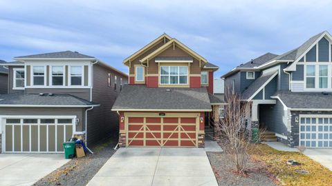 229 Kingsbury Close SE Airdrie AB T4A 0R3