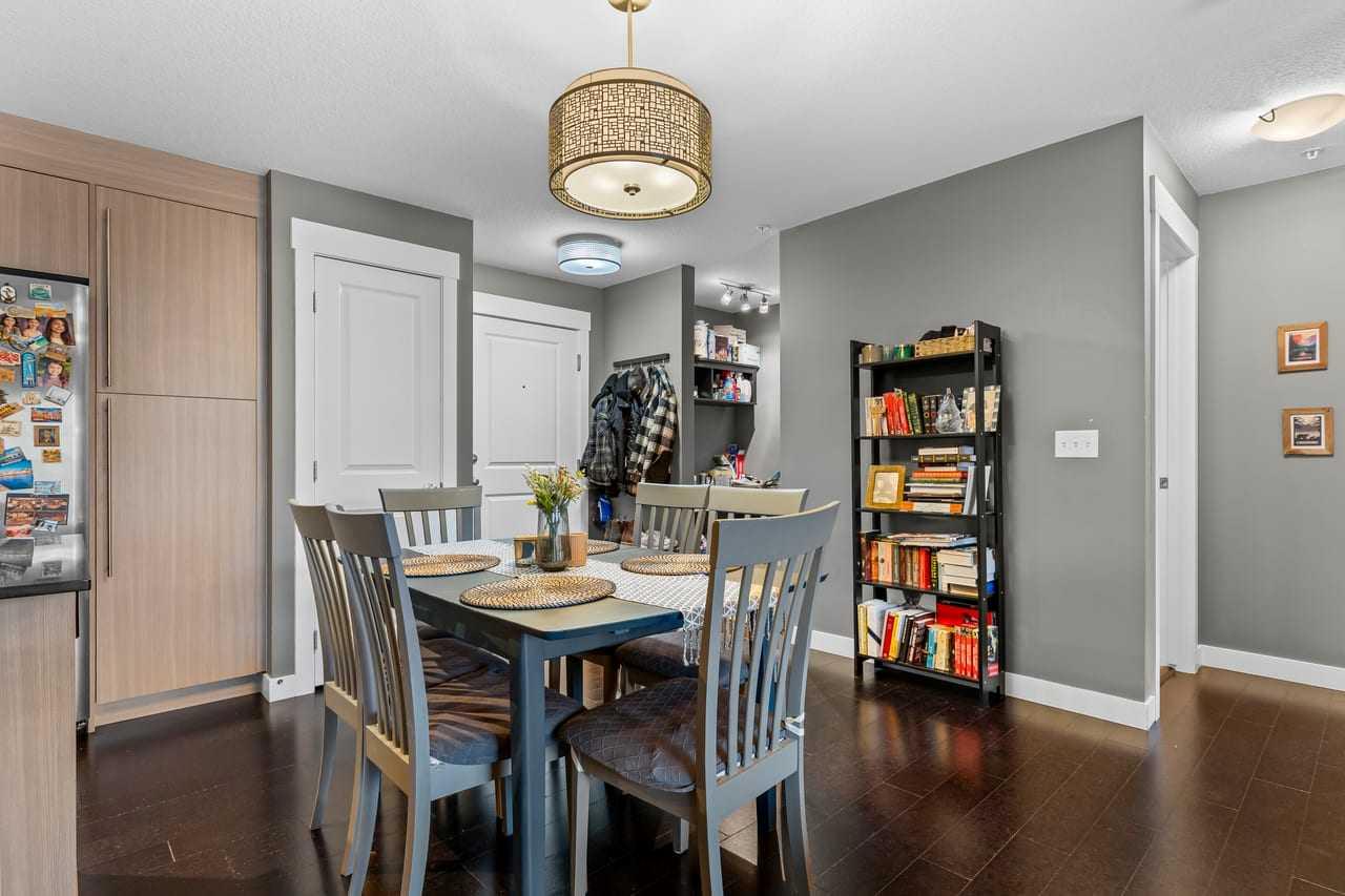 11 Mahogany Row SE 3204