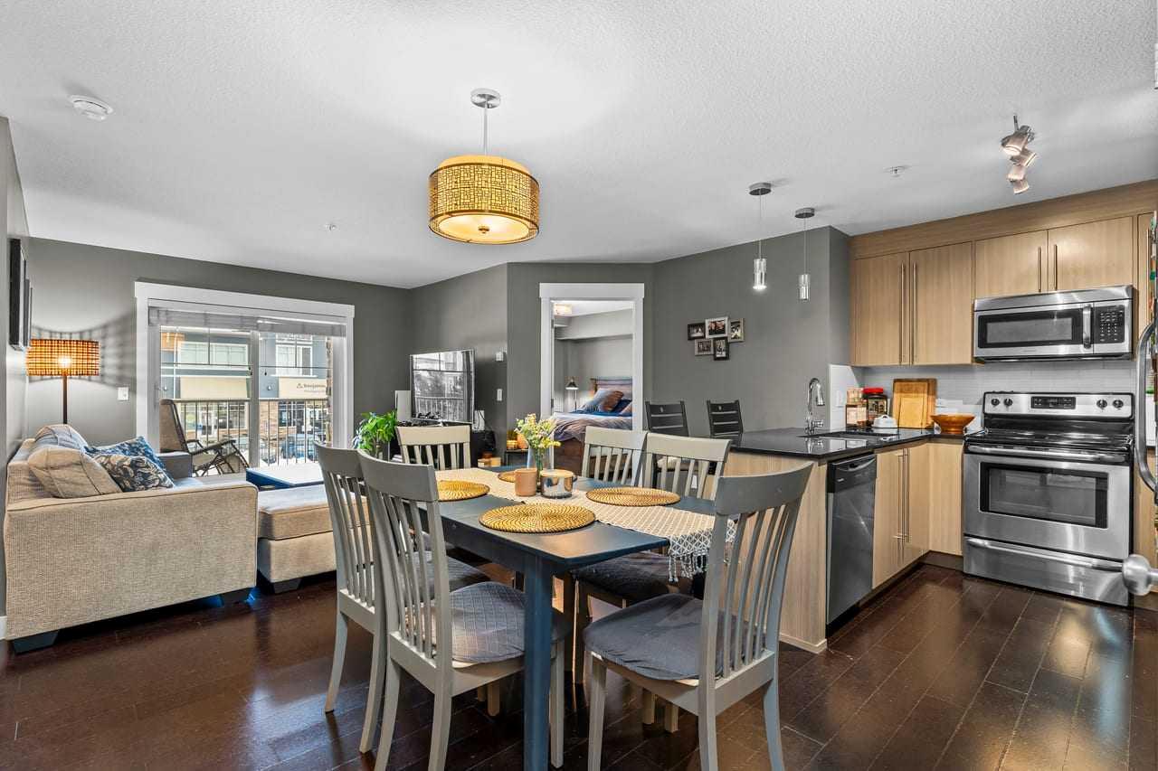 11 Mahogany Row SE 3204