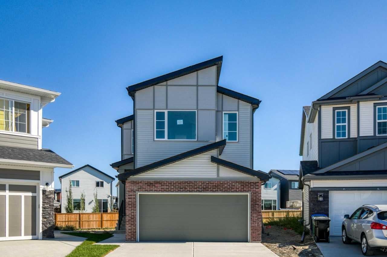 126 Walgrove Bay SE