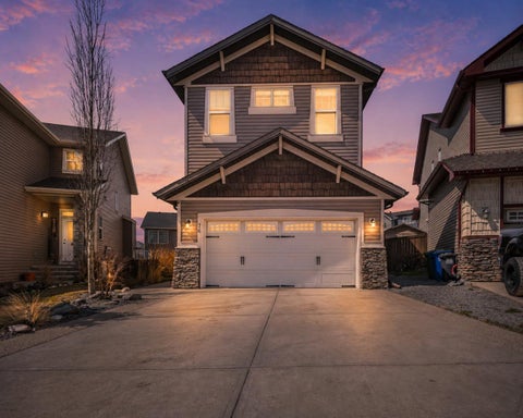 Photo of 76 Heritage Hill, Cochrane, AB T4C 0L4 (MLS # A2305201)