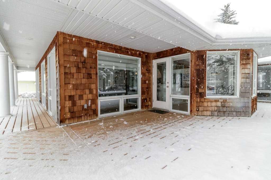 Photo of 7 Jarvis Bay Drive, Jarvis Bay, AB T4S 1R9 (MLS # A2291428)