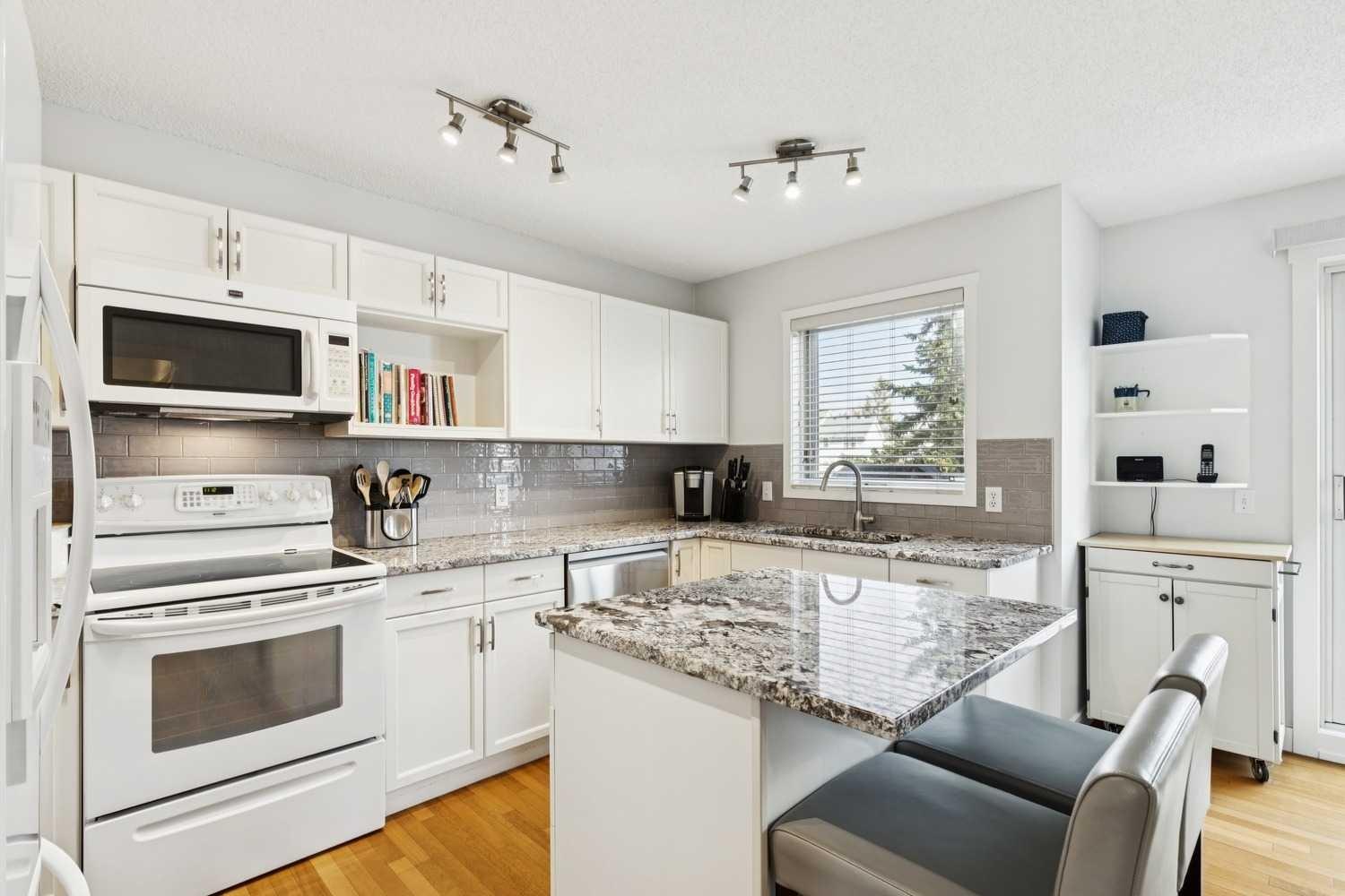 20 Stradwick Rise SW