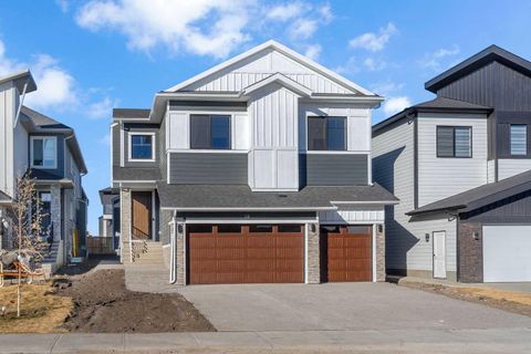 Photo of 18 South Shore Road, Chestermere, AB T1X 2Y4 (MLS # A2268570)