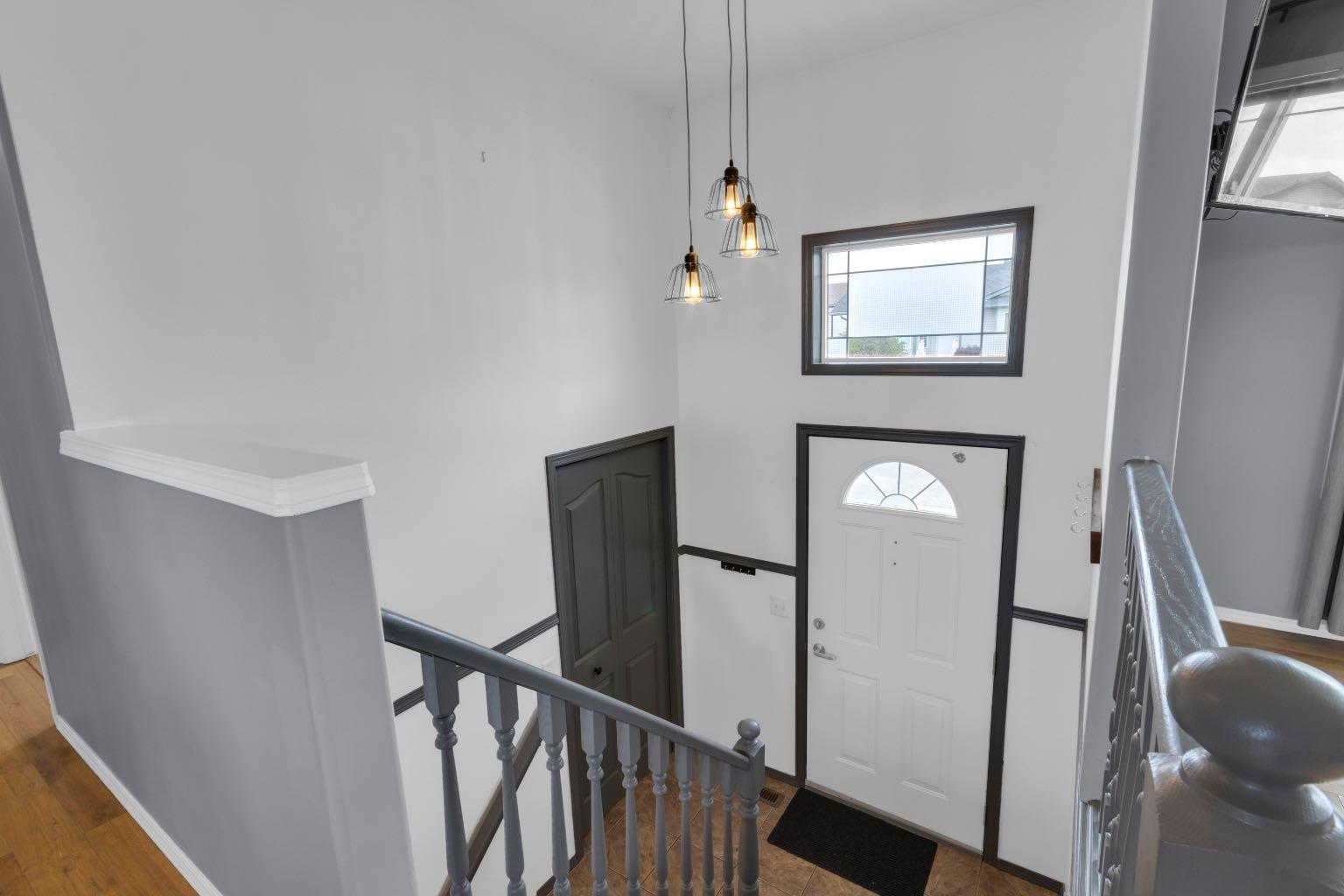 1918 Strathcona Terrace