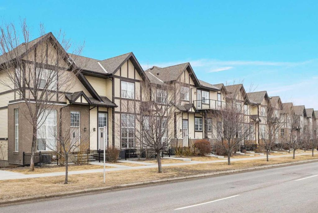 Photo of 96 Cranarch Road SE, Calgary, AB T3M 0V9 (MLS # A2298952)