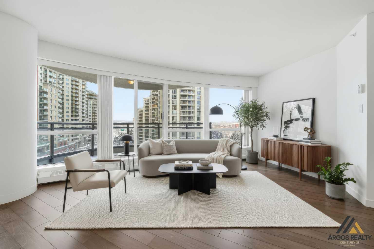 1088 6 Avenue SW 705