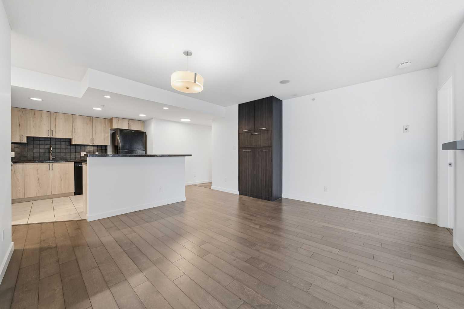 1088 6 Avenue SW 705