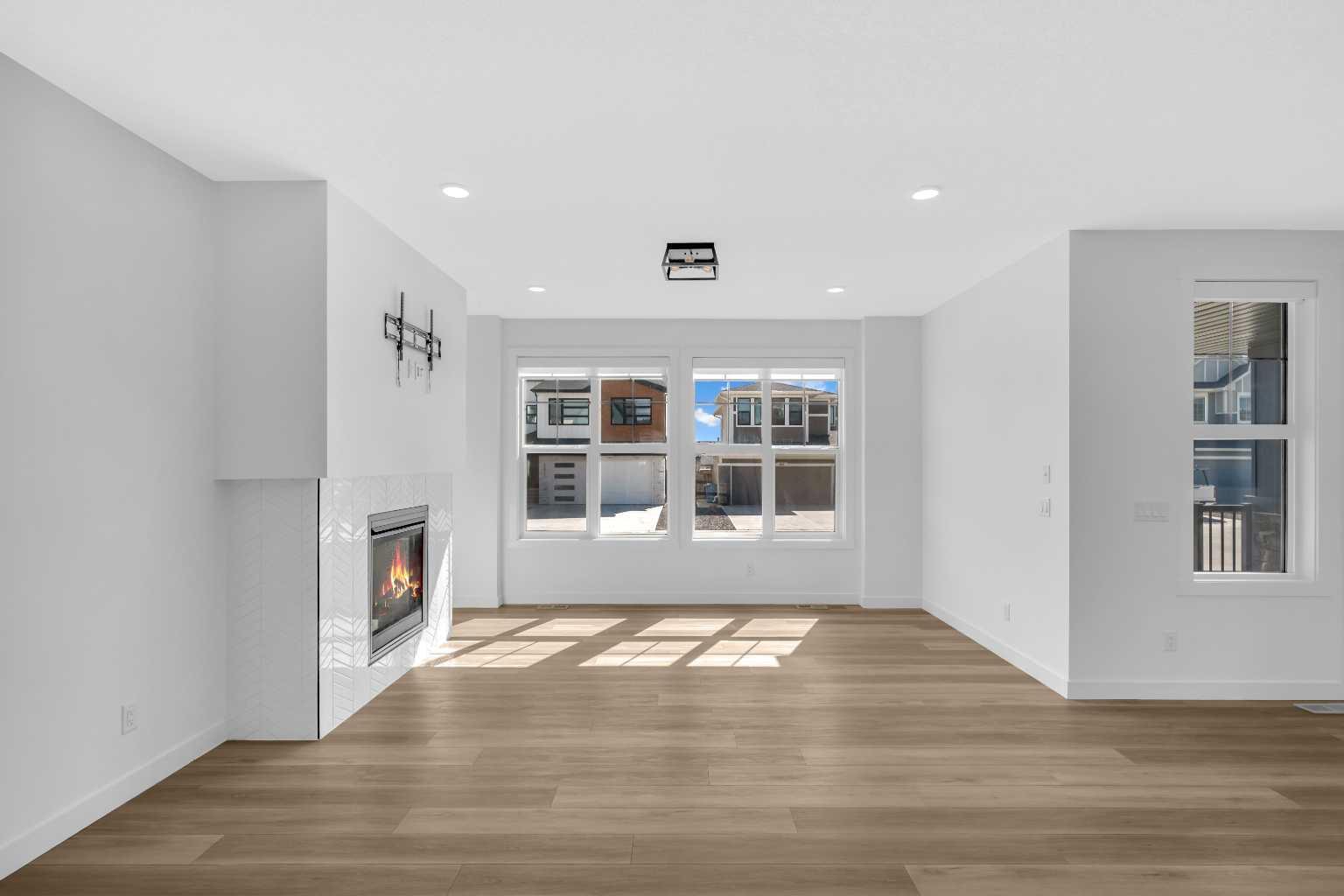 228 Grayling Common
