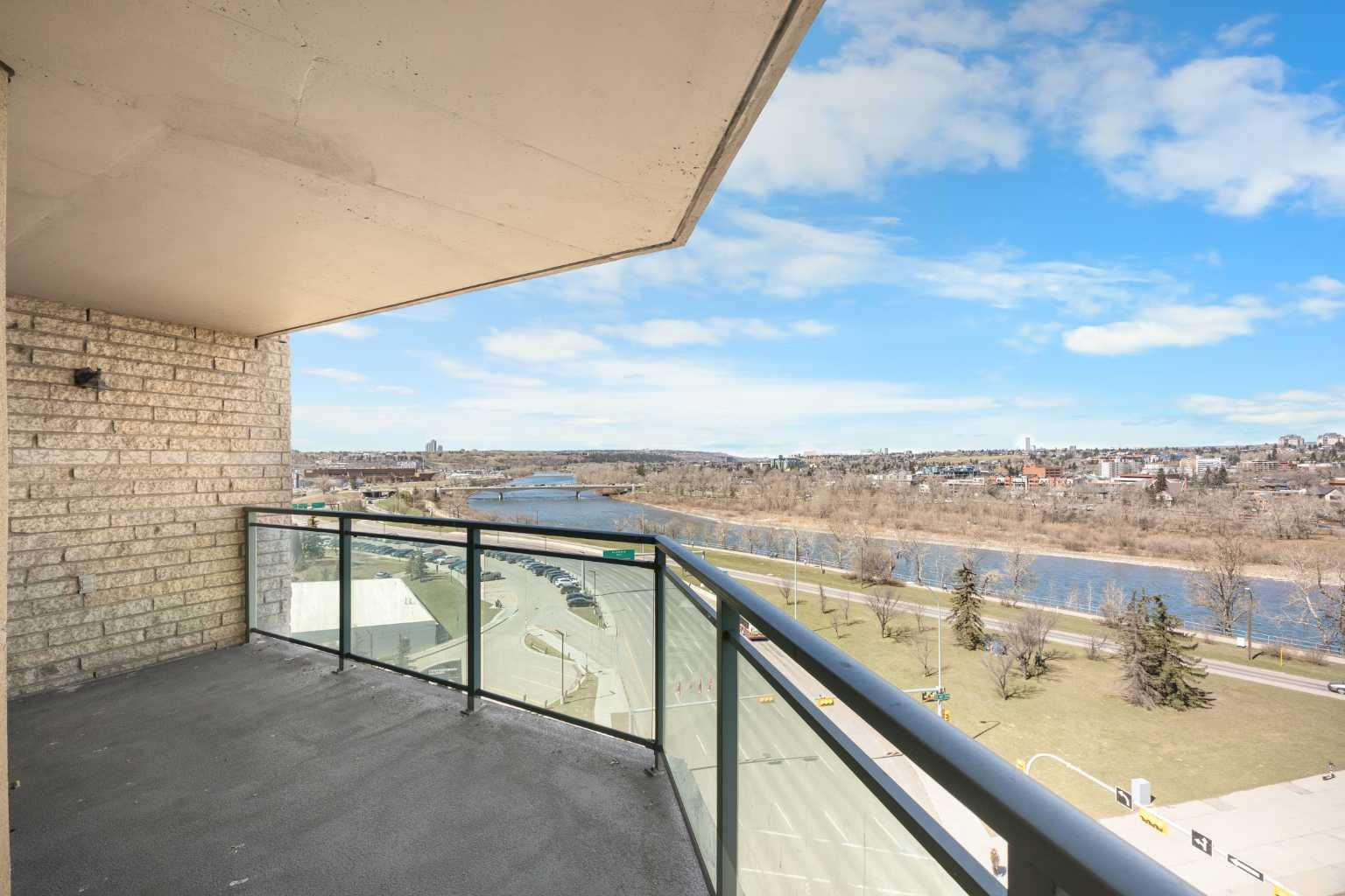 1121 6 Avenue SW 901