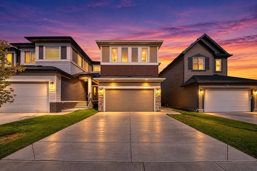 Photo of 12 Corner Glen Row NE, Calgary, AB T3N 2L9 (MLS # A2341007)