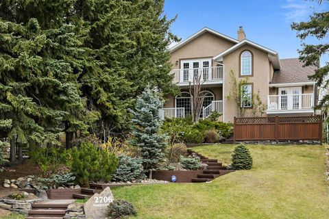 Photo of 2706 Marquette Street SW, Calgary, AB T2T 3E3 (MLS # A2305749)