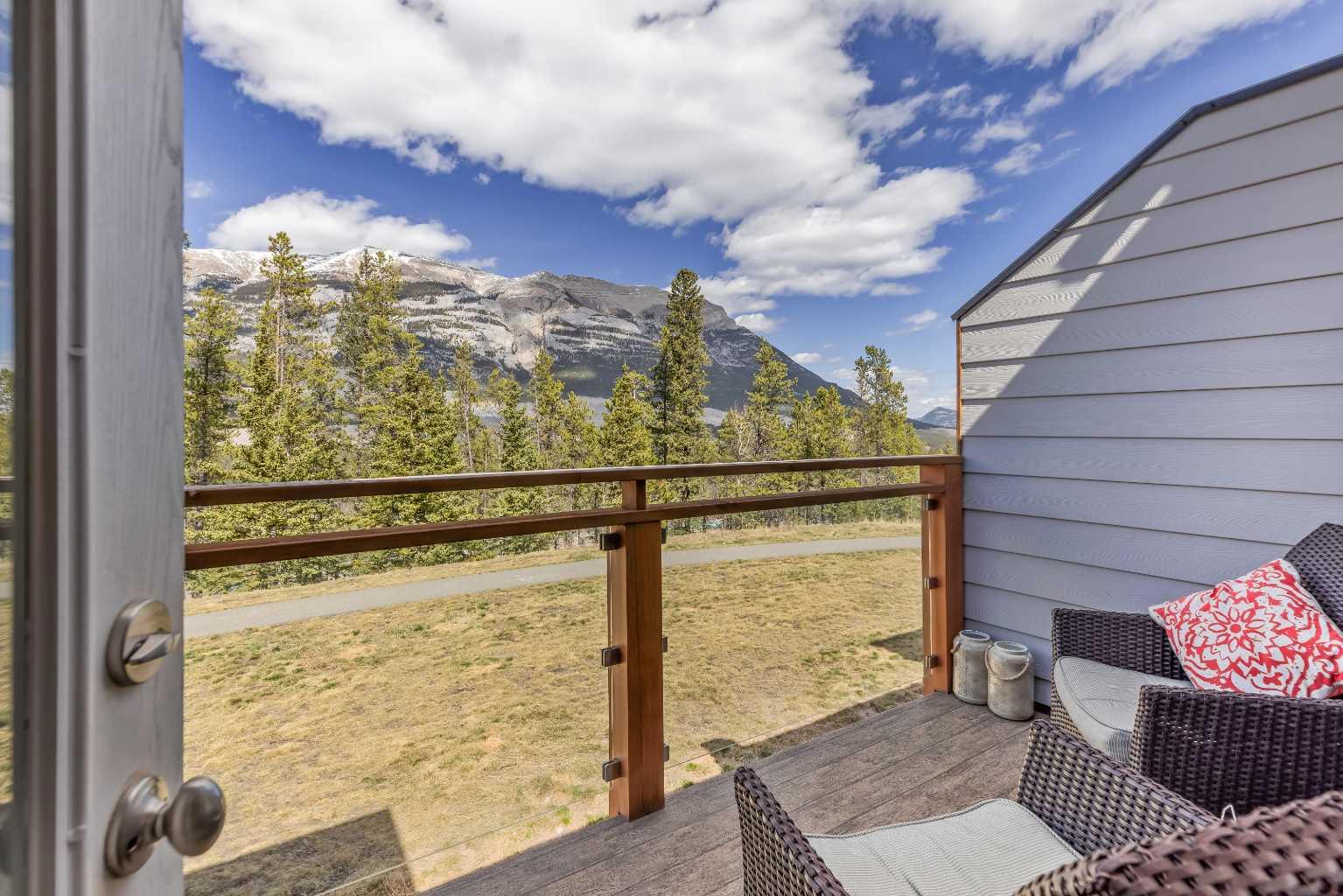 102 Stewart Creek Rise 302