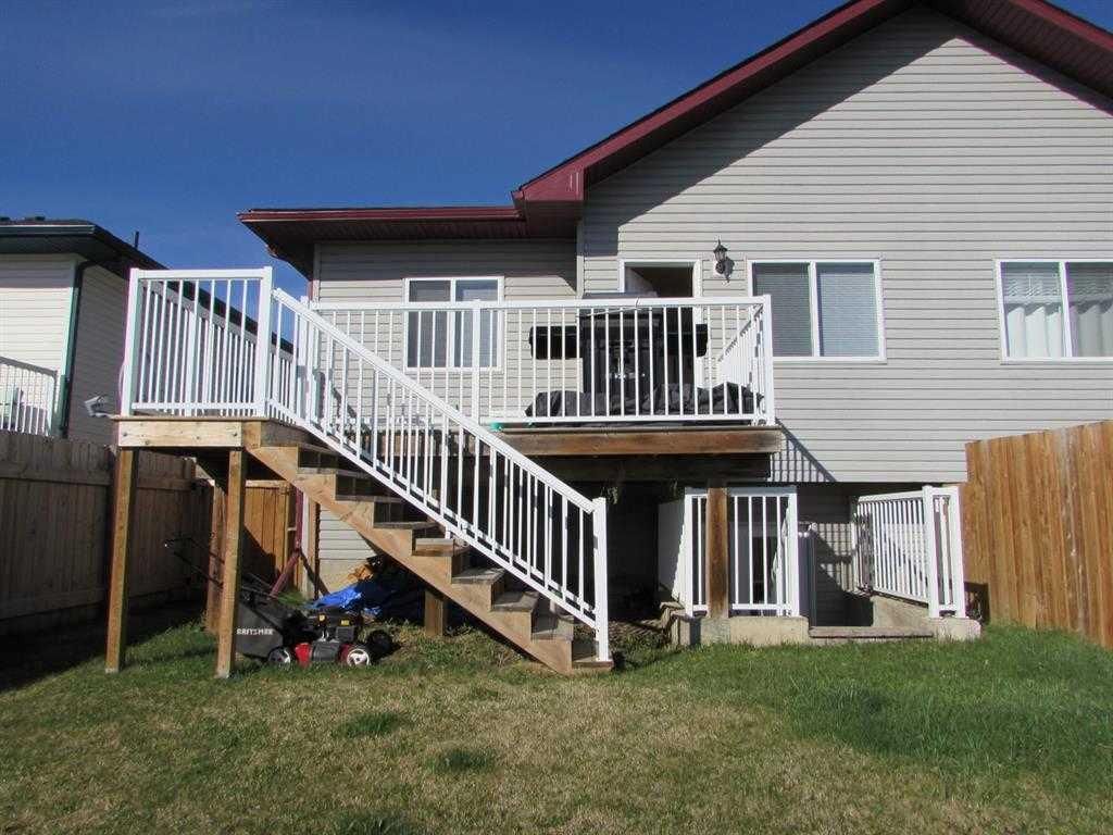 Photo of 742 Carriage Lane Drive, Carstairs, AB T0M 0N0 (MLS # A2264849)