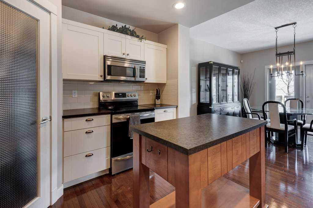 88 Copperstone Gate SE
