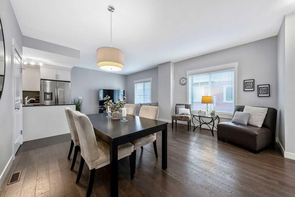 22 West Coach Manor SW
