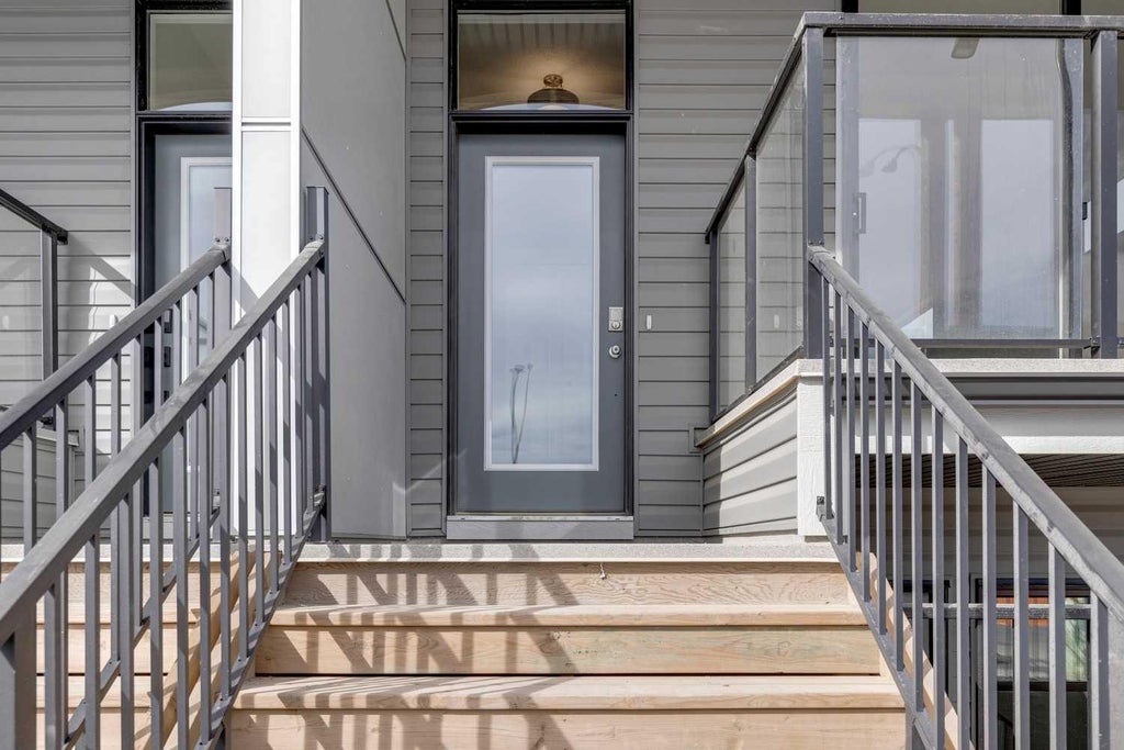 Photo of 19733 42 Street SE, Calgary, AB T3M 4G4 (MLS # A2348562)