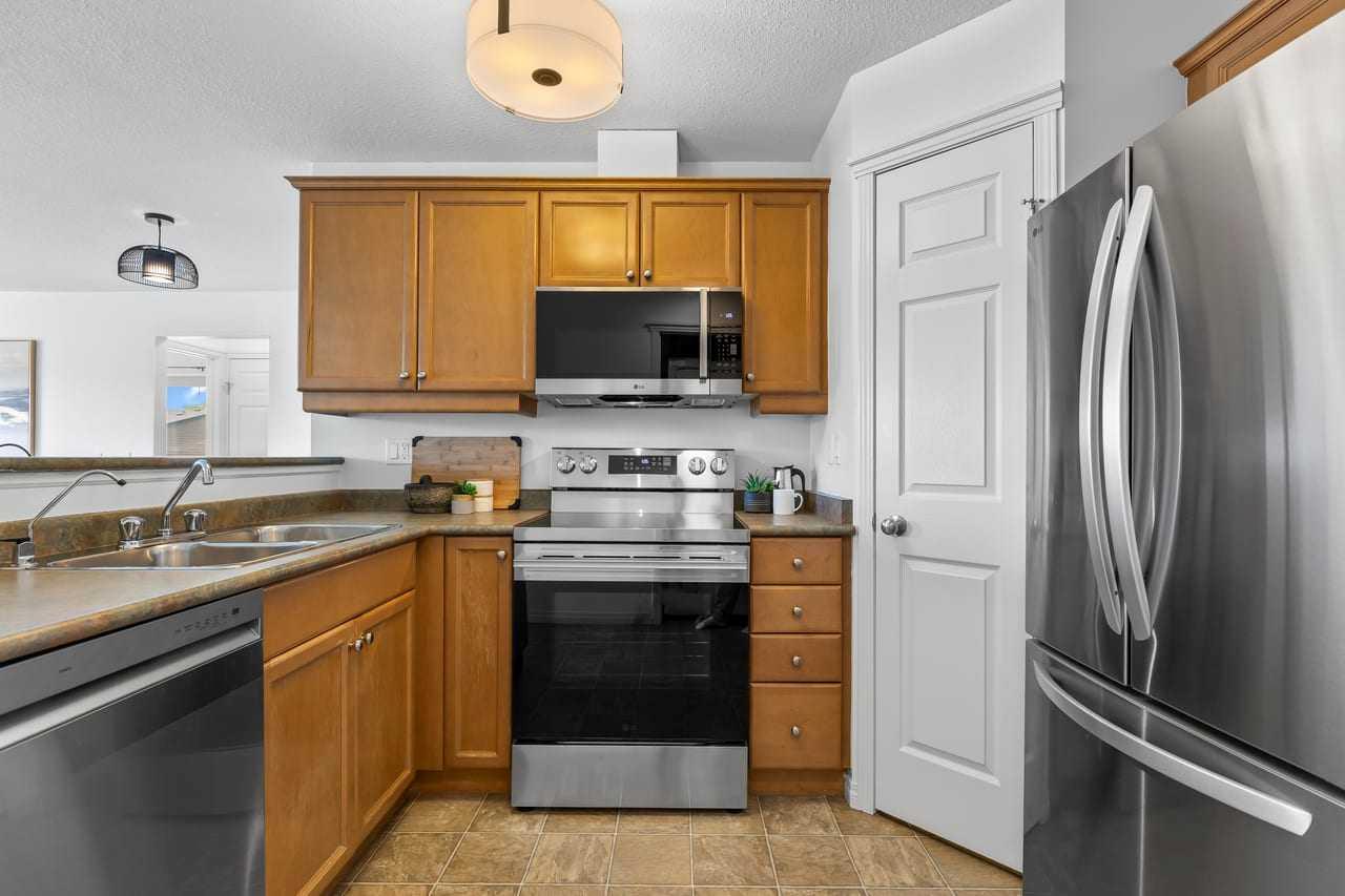 1110 17 Street SW 301