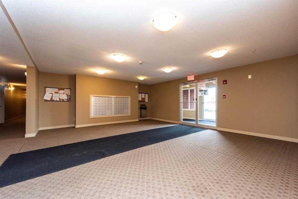 15 Saddlestone Way NE 2212