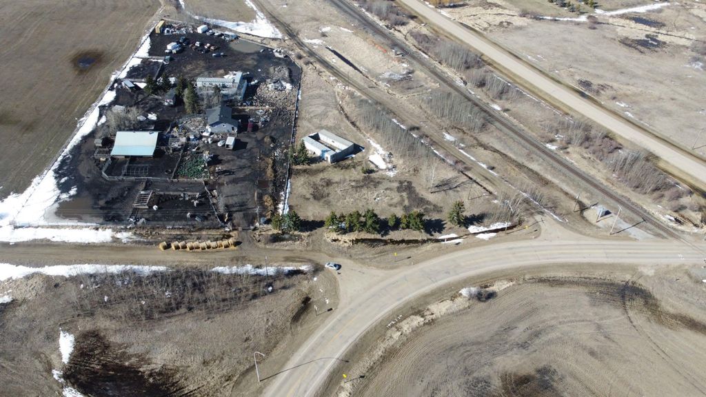 Photo of 21528A SEC HWY 617, Rural Camrose County, AB T0B 1W0 (MLS # A2307452)
