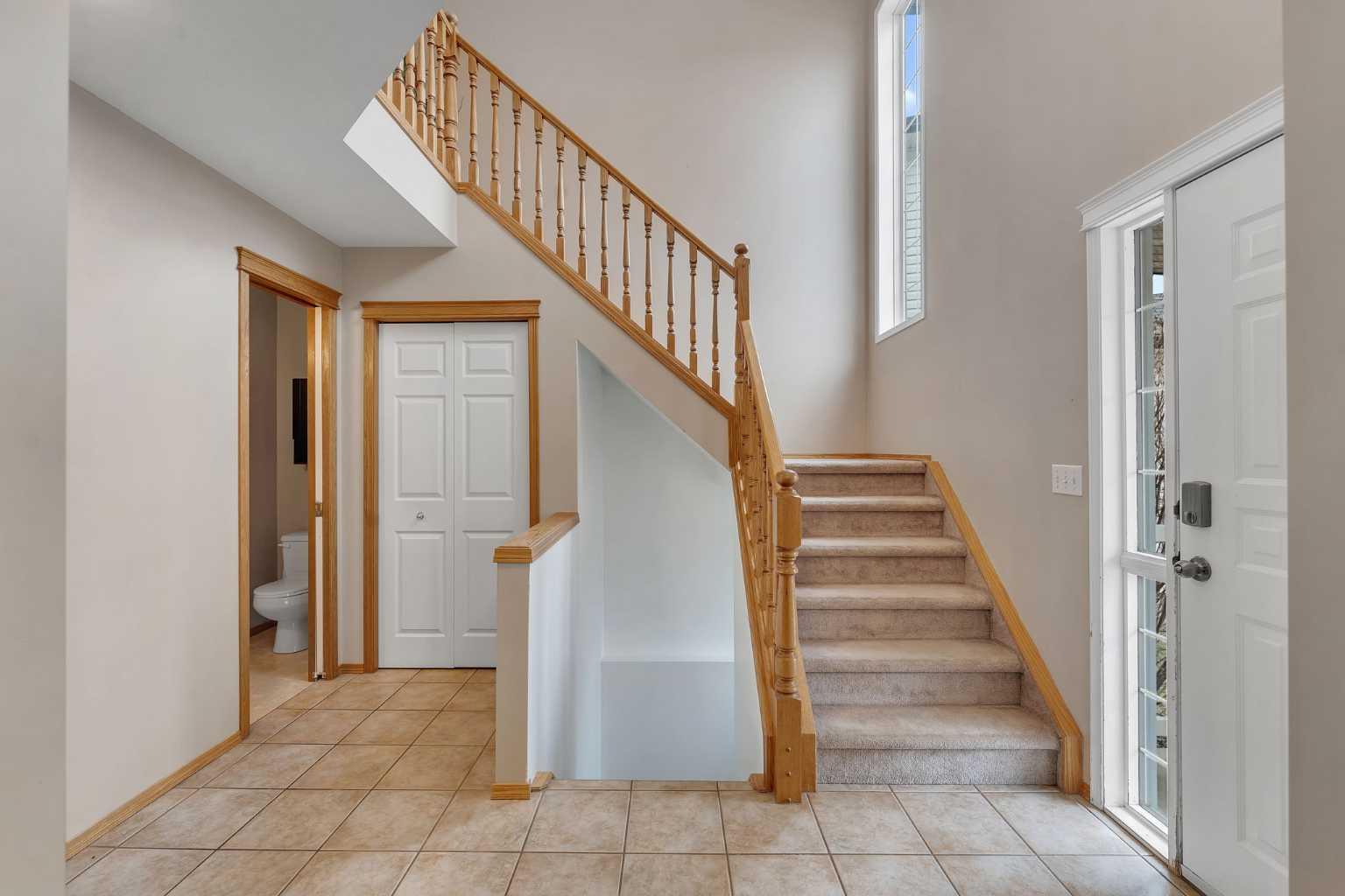 52 Covewood Green NE