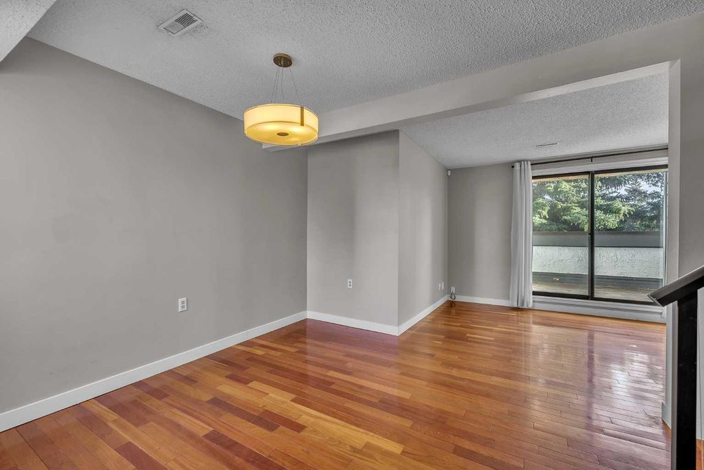 Photo of 2520 Palliser Dr #406, Calgary, AB T2V 4S9 (MLS # A2283292)