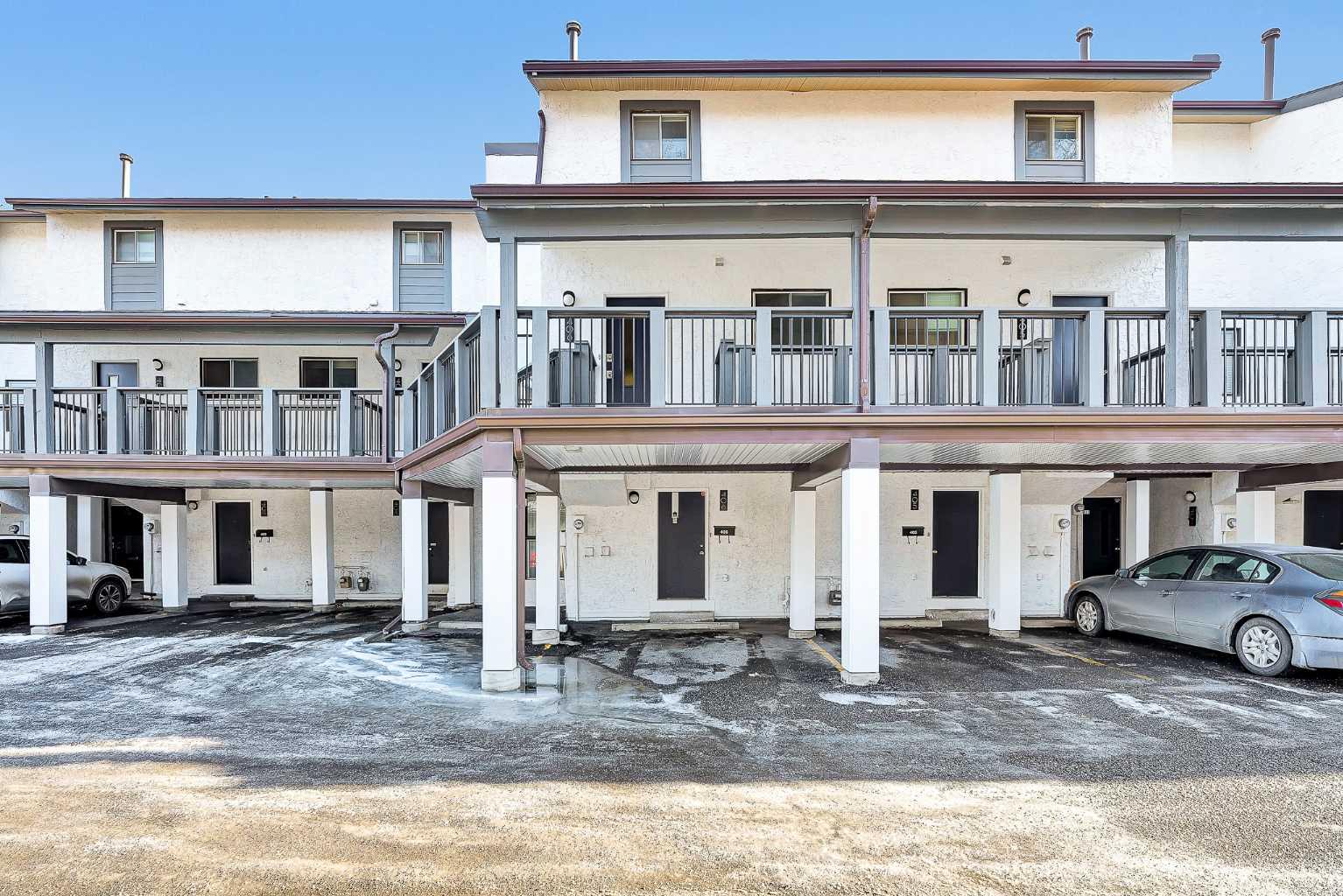 2520 Palliser Drive SW 406