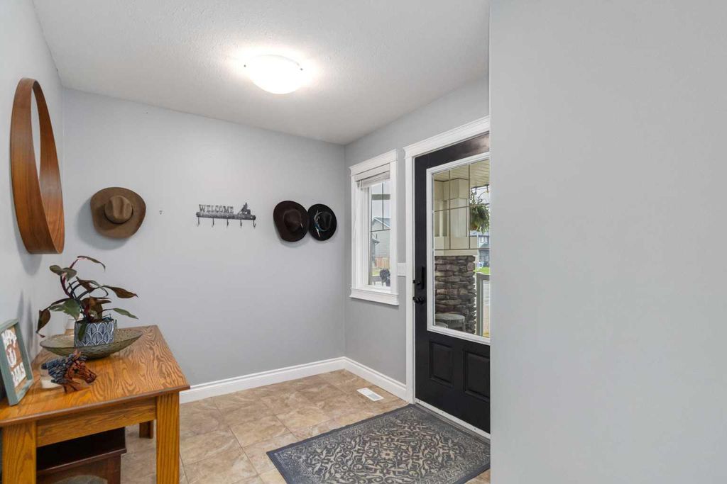 Photo of 105 Gravelstone Road, Fort McMurray, AB T9K 0W9 (MLS # A2293198)