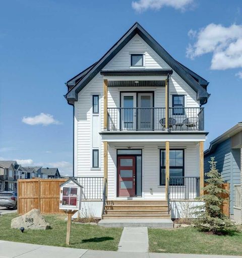 Photo of 288 Lucas Avenue, Calgary, AB T3P 1N3 (MLS # A2307807)