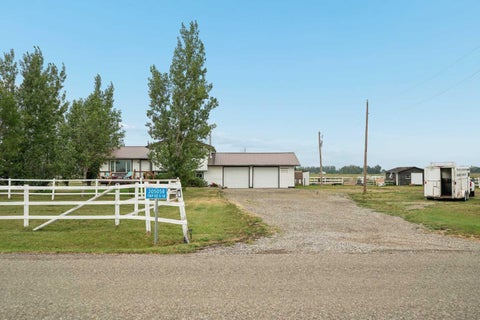 Photo of 205058 Twp Rd 6-1A, Rural Warner No. 5, County of, AB T0K 2S0 (MLS # A2336758)
