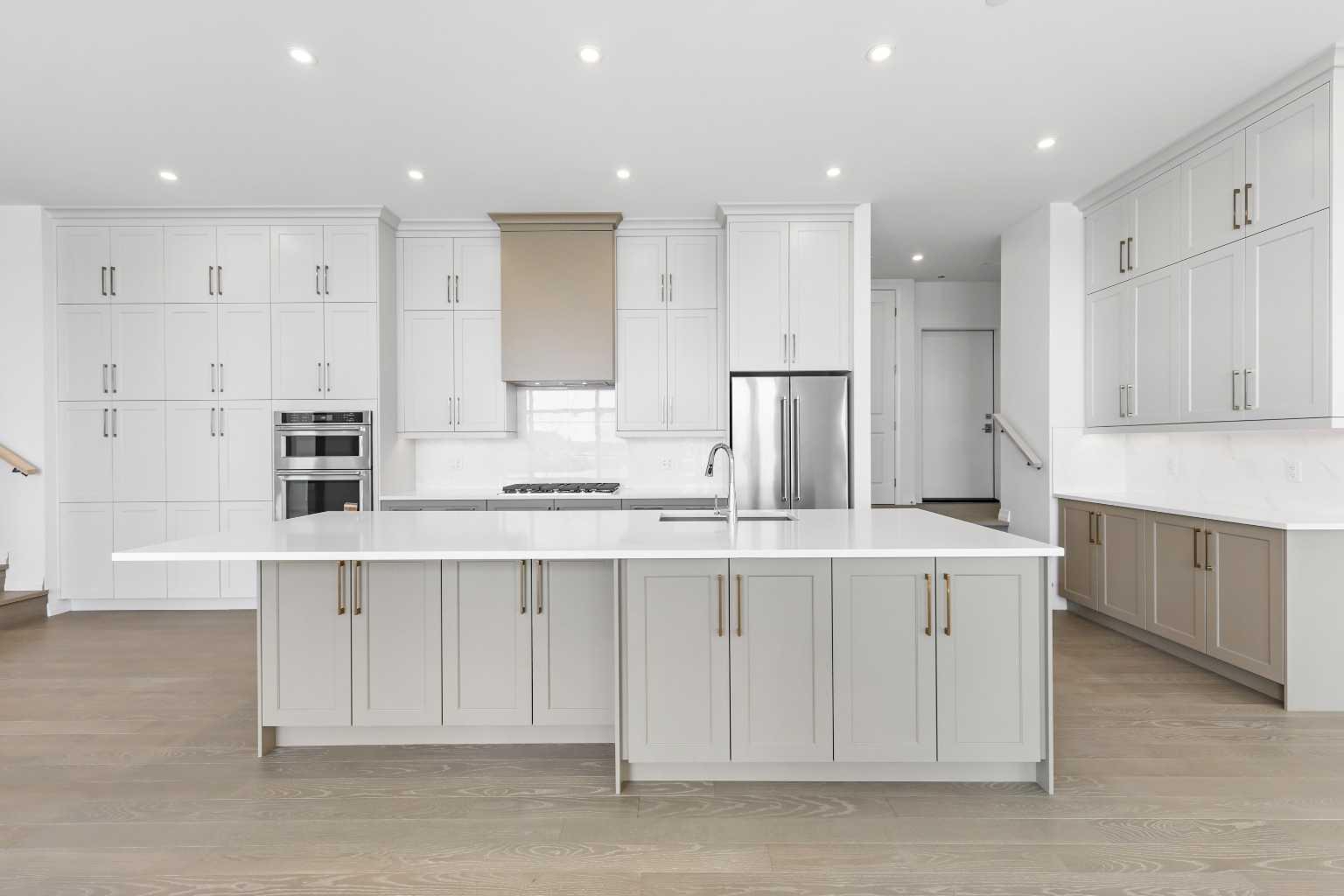 140 Marina Cove SE 101