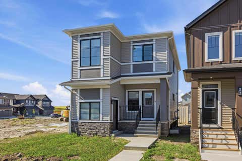 Photo of 18 Chinook Winds Court SW, Airdrie, AB T4B 5X6 (MLS # A2334217)