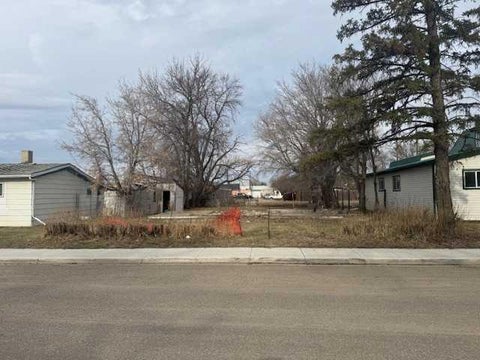 Photo of 207 Centre Street, Brooks, AB T1R 0R9 (MLS # A2300901)