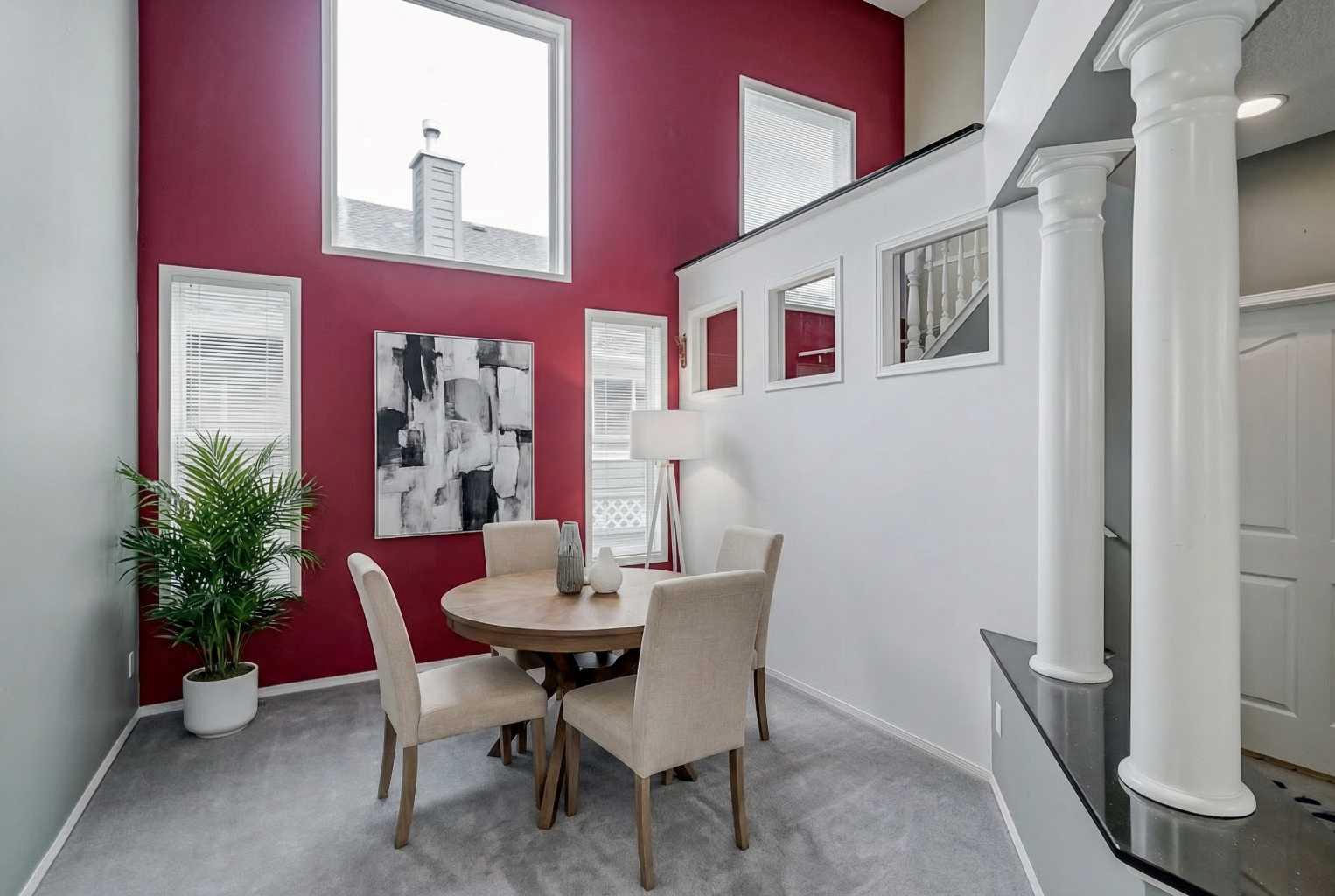 375 Douglas Glen Gardens SE