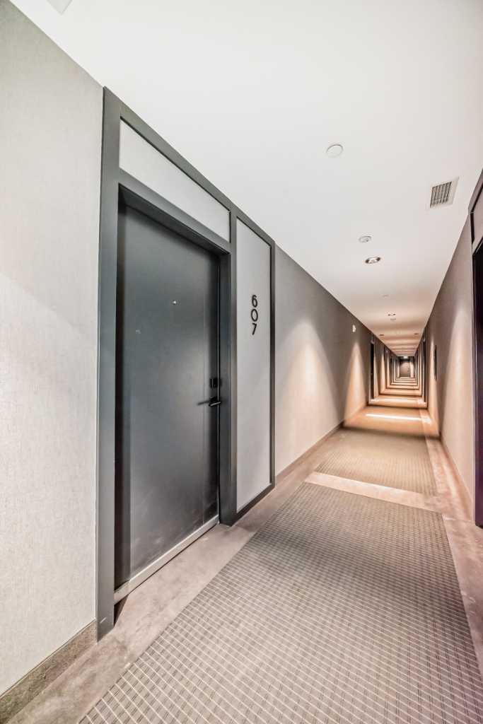 8445 Broadcast Avenue SW 607