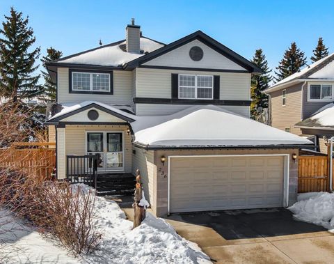 236 Panorama Hills Place NW Calgary AB T3K 4N4