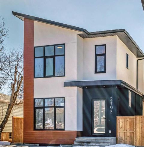 Photo of 2107 Victoria Crescent NW, Calgary, AB T2M 4E3 (MLS # A2295333)