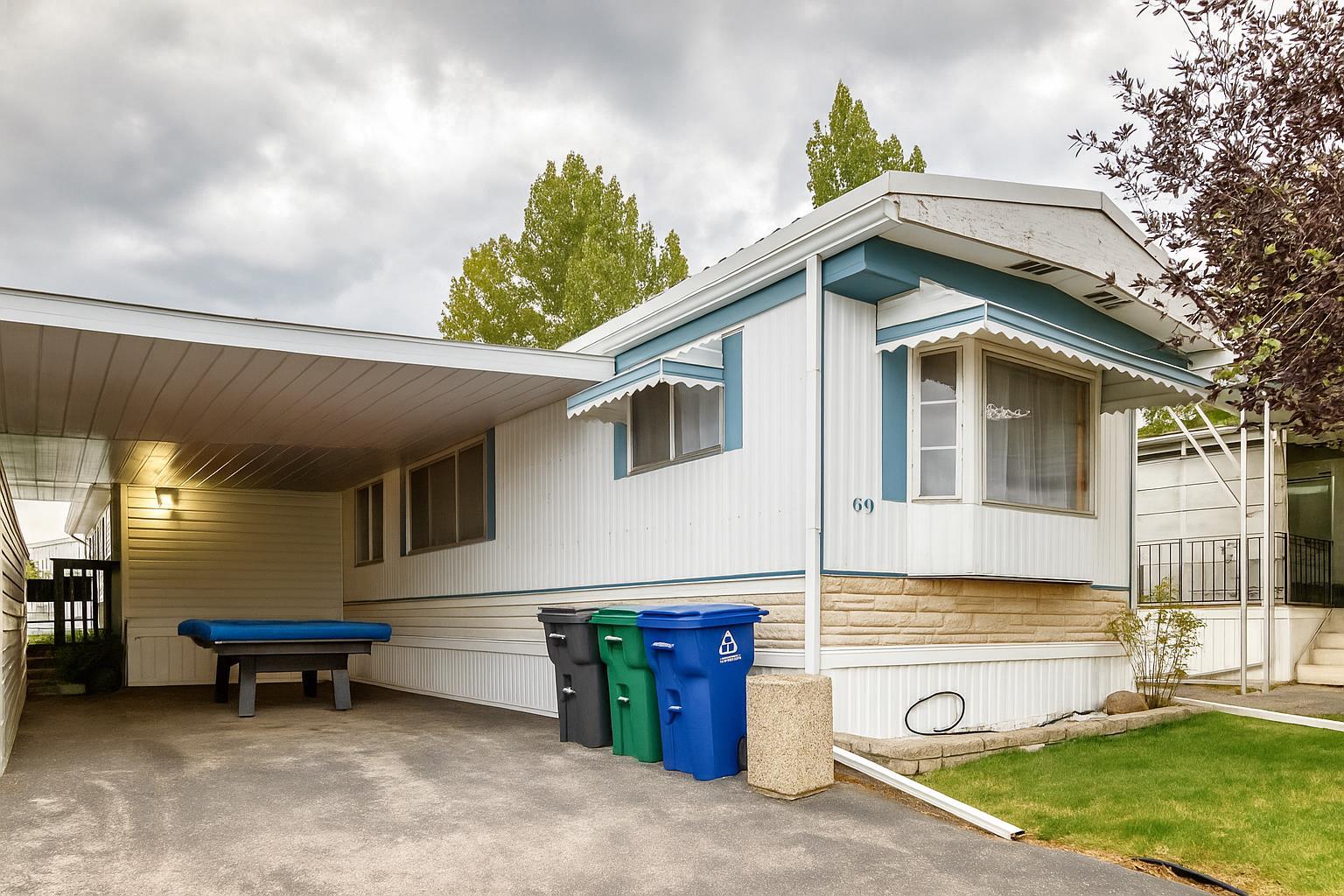 99 Arbour Lake Road NW 69