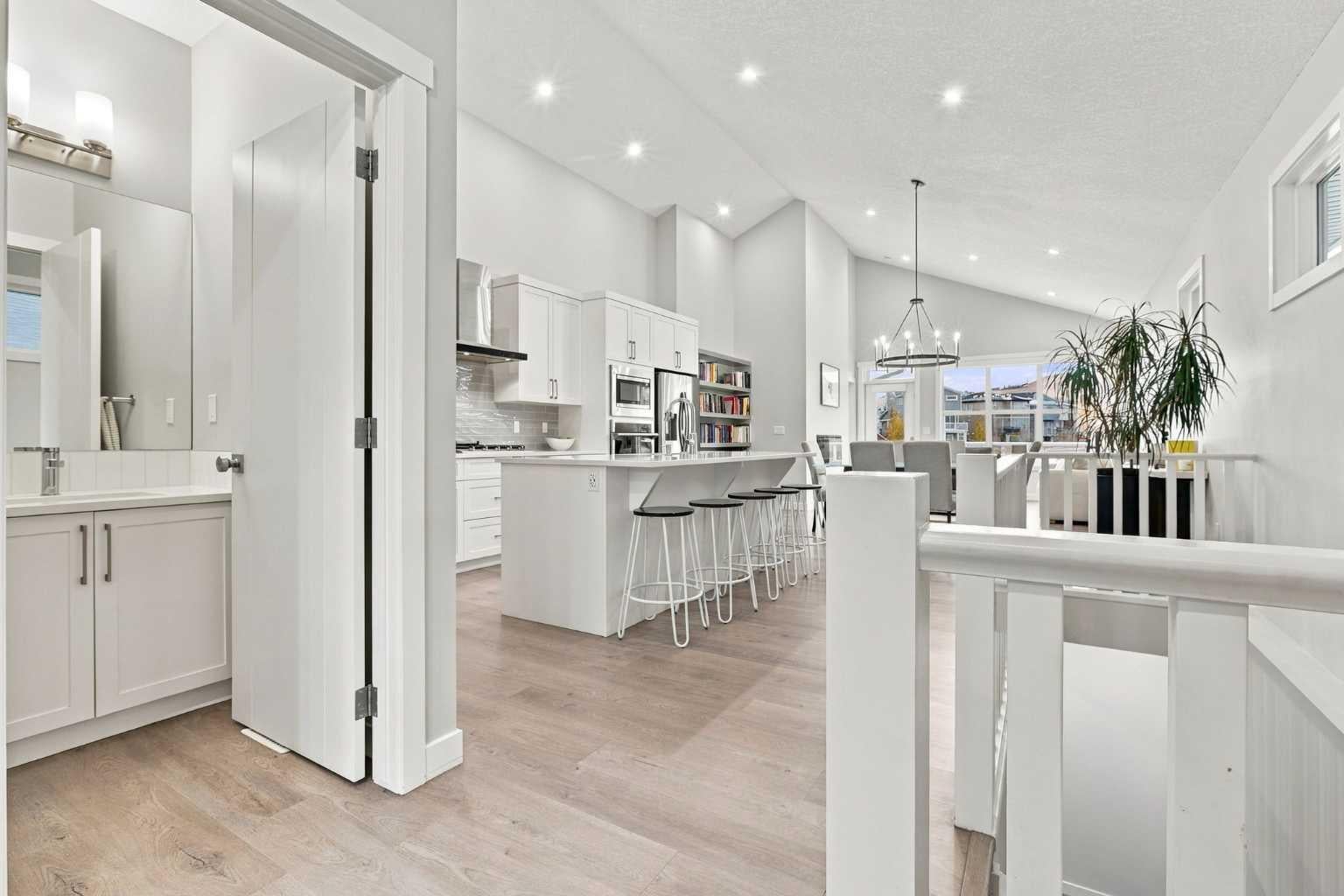 218 Cranbrook Park SE