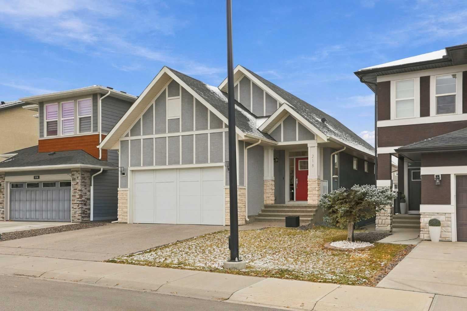 218 Cranbrook Park SE