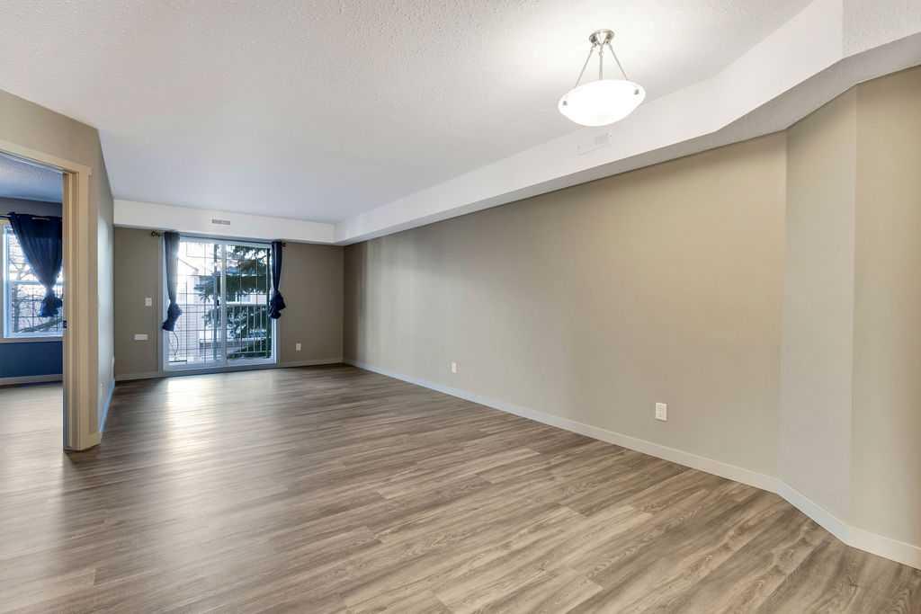 103 Strathaven Drive 423