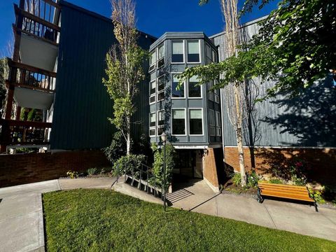 Photo of 820 89 Avenue SW #135, Calgary, AB T2V 4N9 (MLS # A2299431)