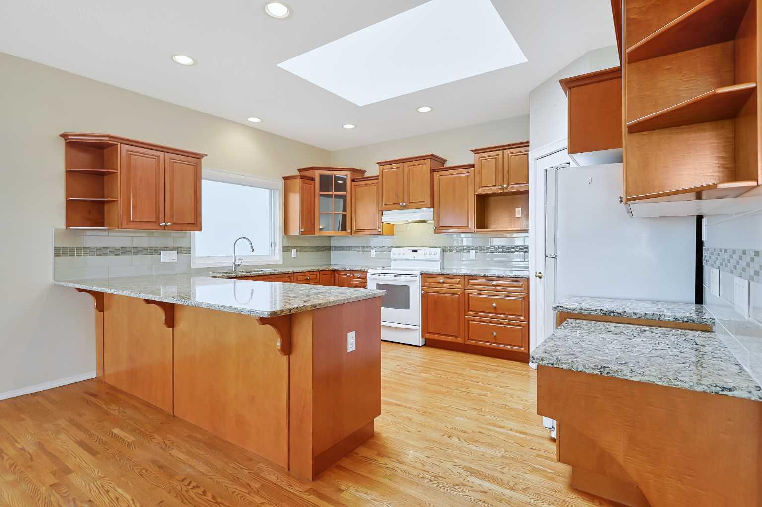 108 Hamptons Heights NW