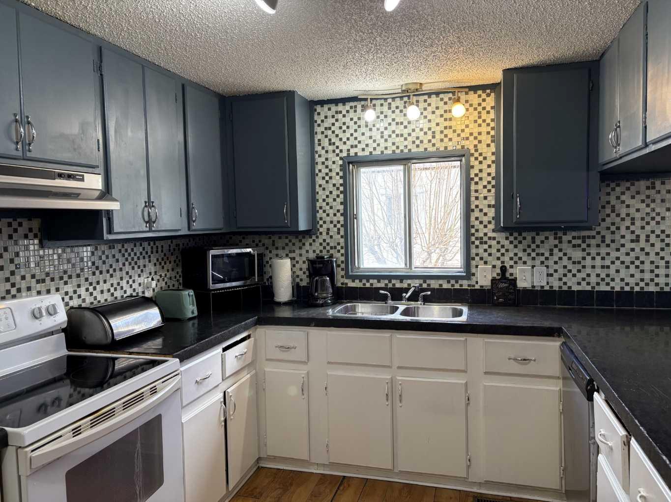 3223 83 Street NW 207